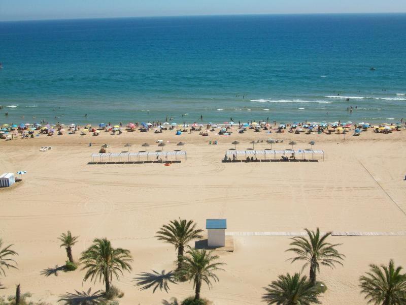 Con vistas al Mediterráneo Playa de Gandia Esterno foto